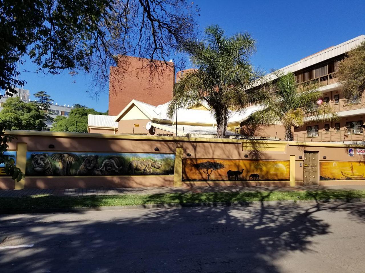 Chisam Guest Lodge Pty Ltd Γιοχάνεσμπουργκ Εξωτερικό φωτογραφία